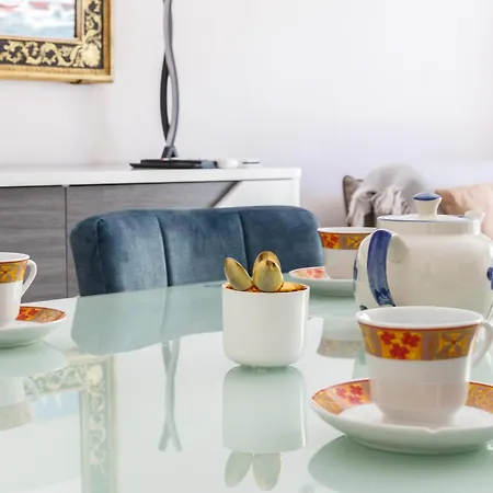 Upstays Cosy 1 Bedroom With Terrace And Ac *